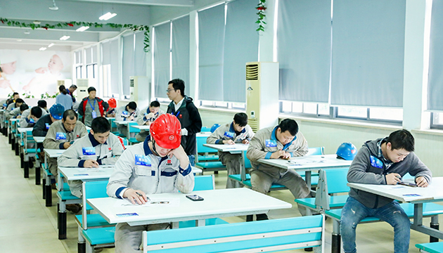 �������ʹ���-��Ӫ��ȫ,����һ·�ɳ�