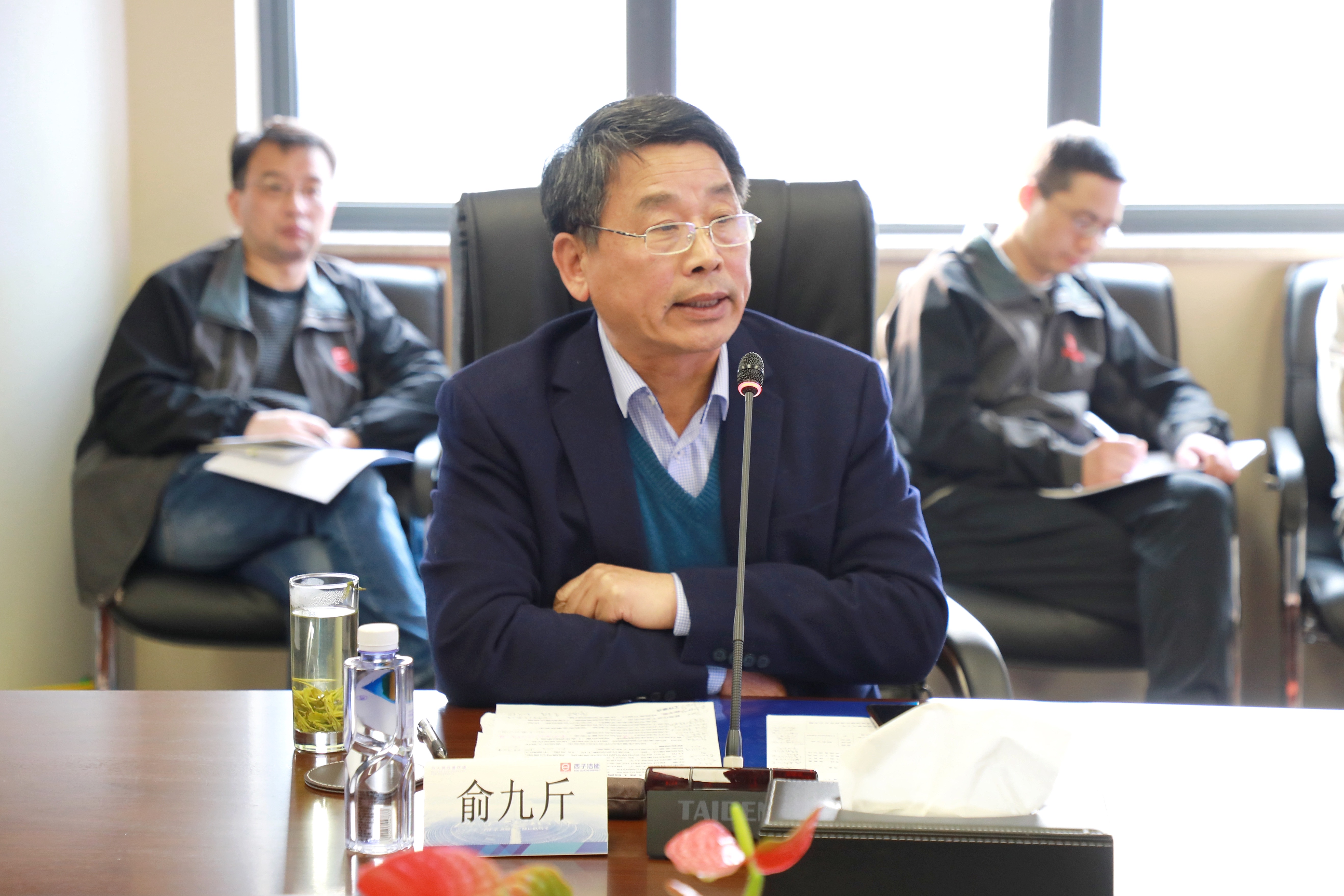 �������ʹ���-��Ӫ��ȫ,����һ·�ɳ�