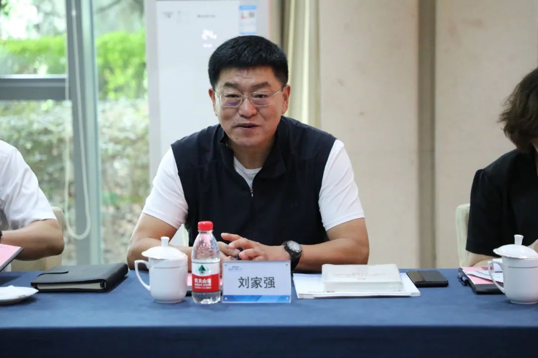 �������ʹ���-��Ӫ��ȫ,����һ·�ɳ�